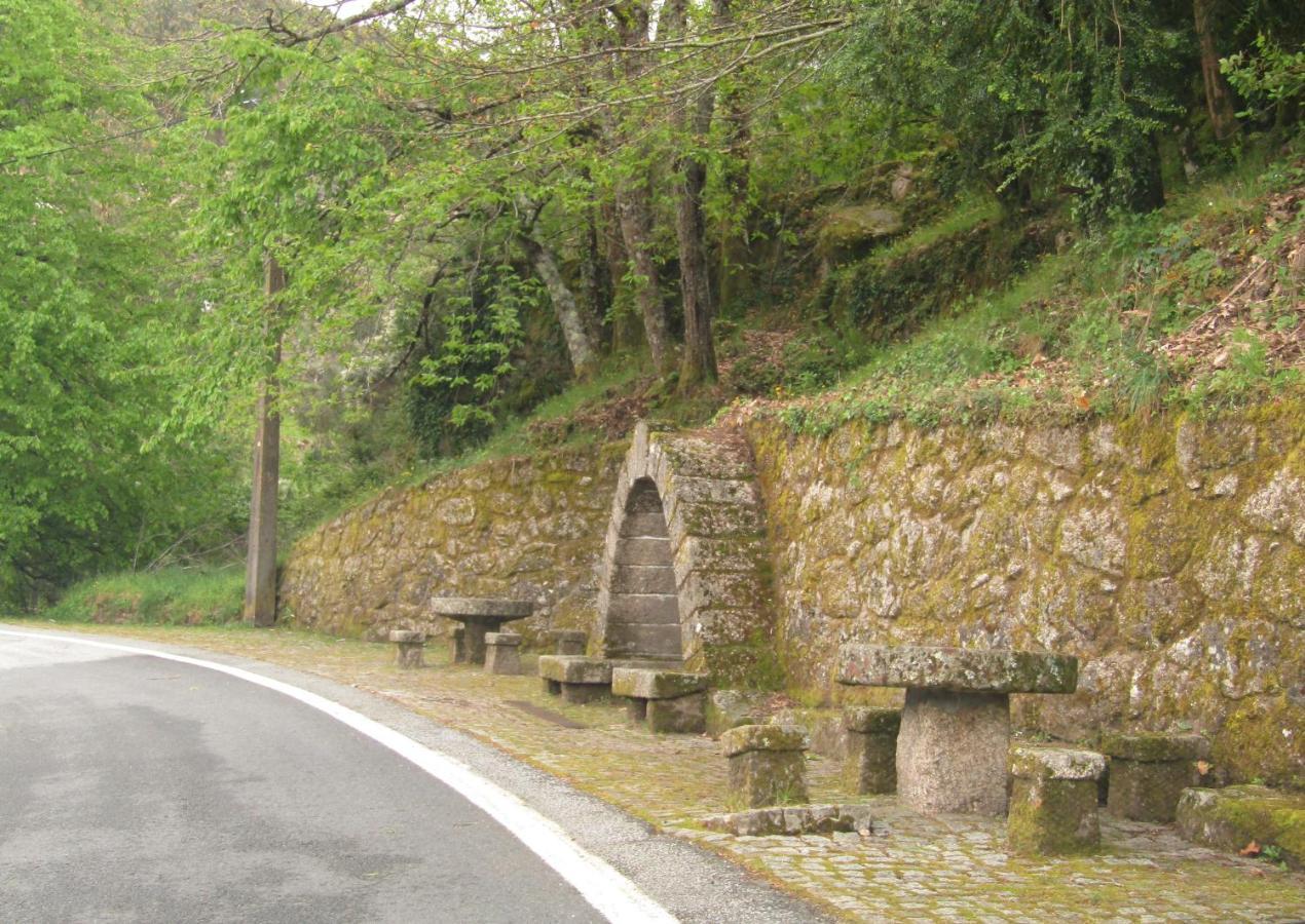 Casa Encantada - Alvoco Da Serra Villa Buitenkant foto